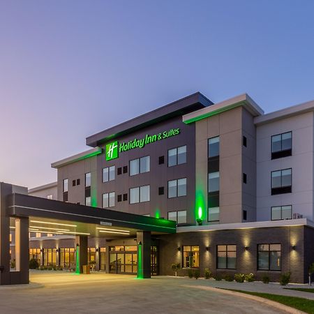 Holiday Inn & Suites Cedar Falls-Waterloo Event Ctr By Ihg Zewnętrze zdjęcie