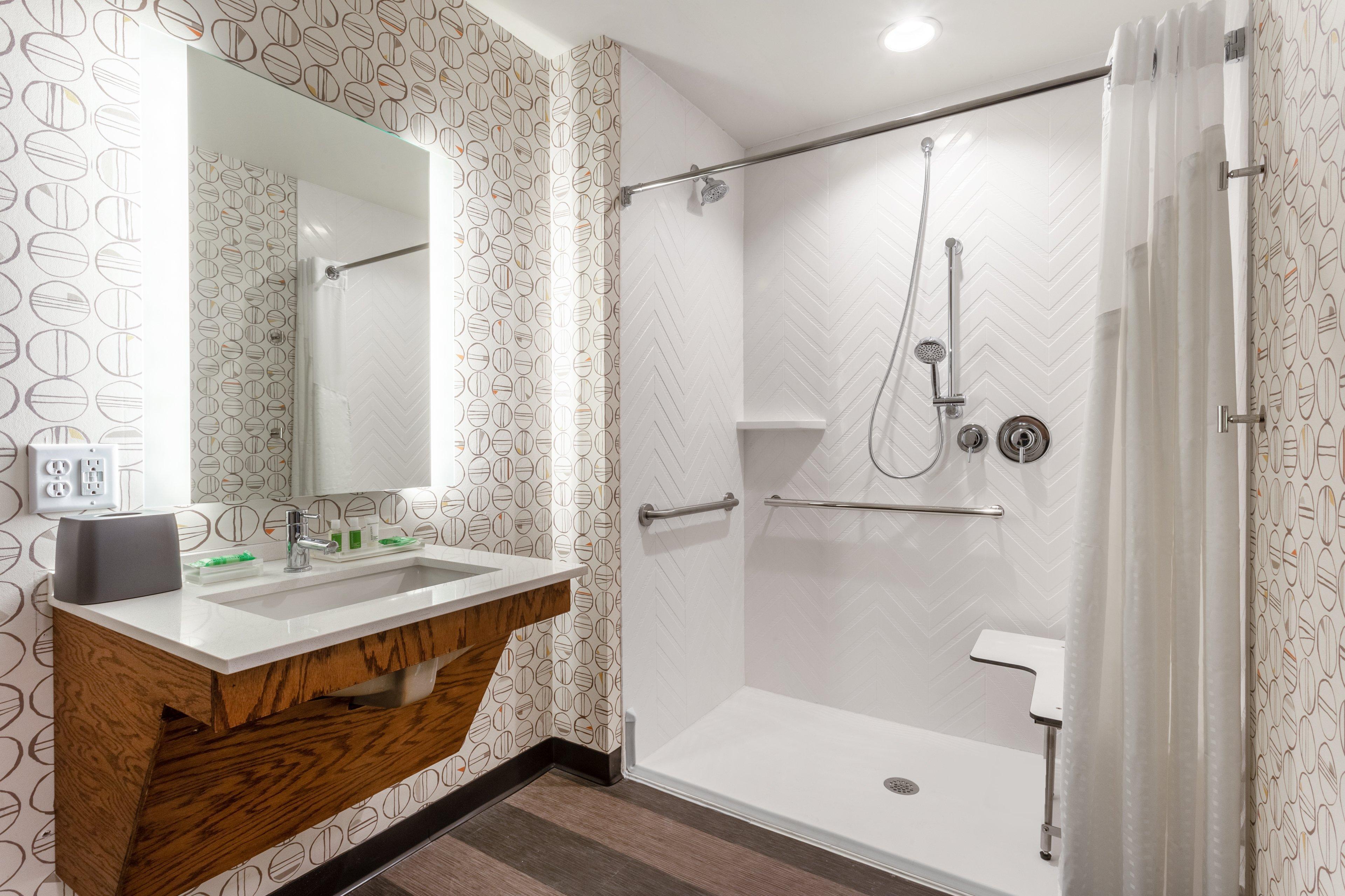 Holiday Inn & Suites Cedar Falls-Waterloo Event Ctr By Ihg Zewnętrze zdjęcie