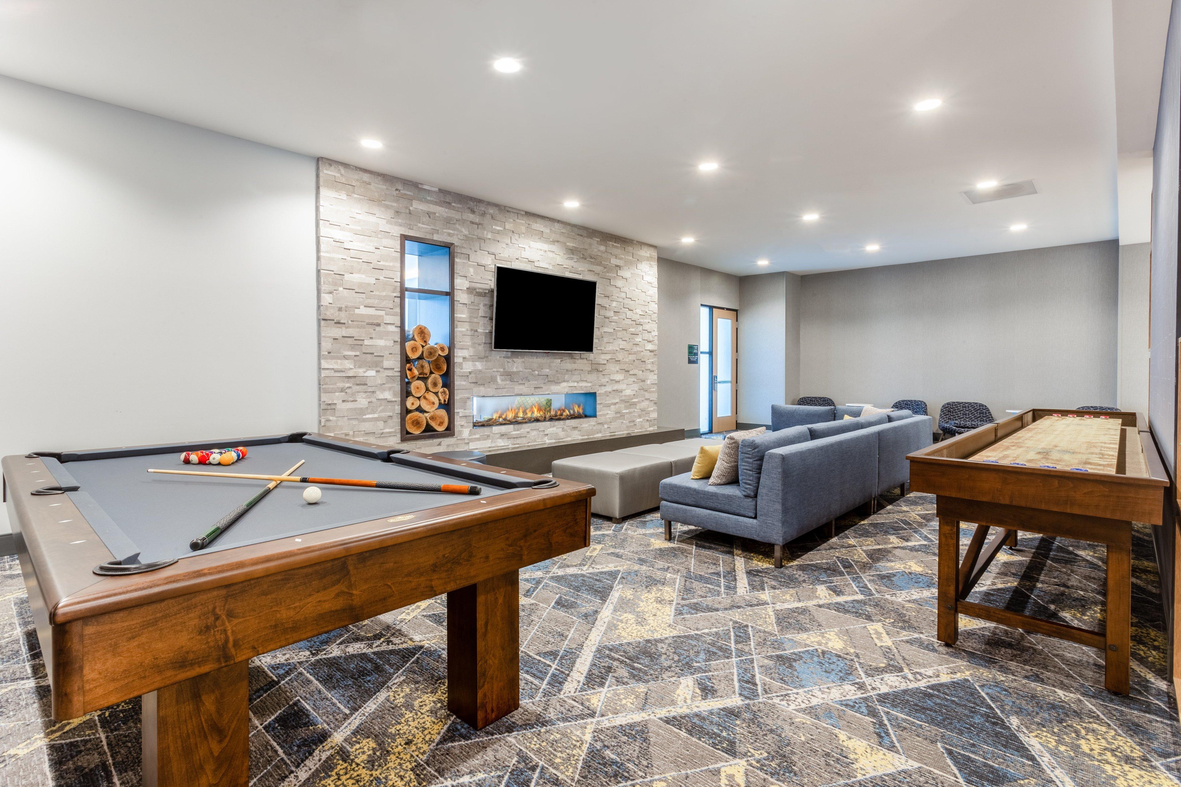 Holiday Inn & Suites Cedar Falls-Waterloo Event Ctr By Ihg Zewnętrze zdjęcie