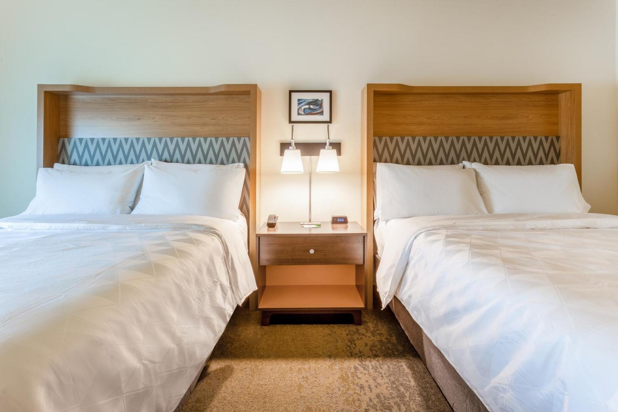 Holiday Inn & Suites Cedar Falls-Waterloo Event Ctr By Ihg Zewnętrze zdjęcie